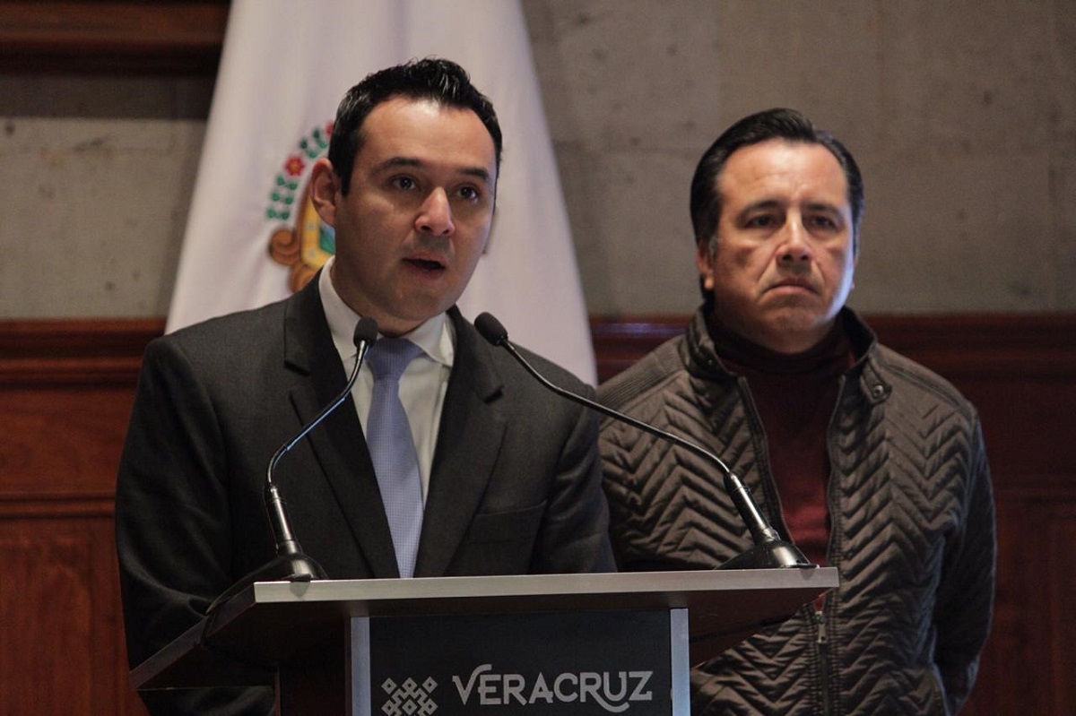 Rechaza Gobernador posible impuesto vehicular