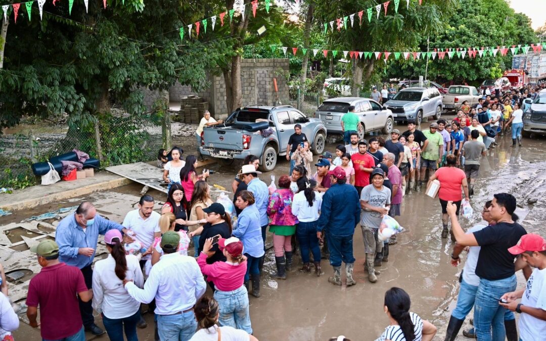 En Álamo, continúa Congreso con la entrega de ayuda para damnificados