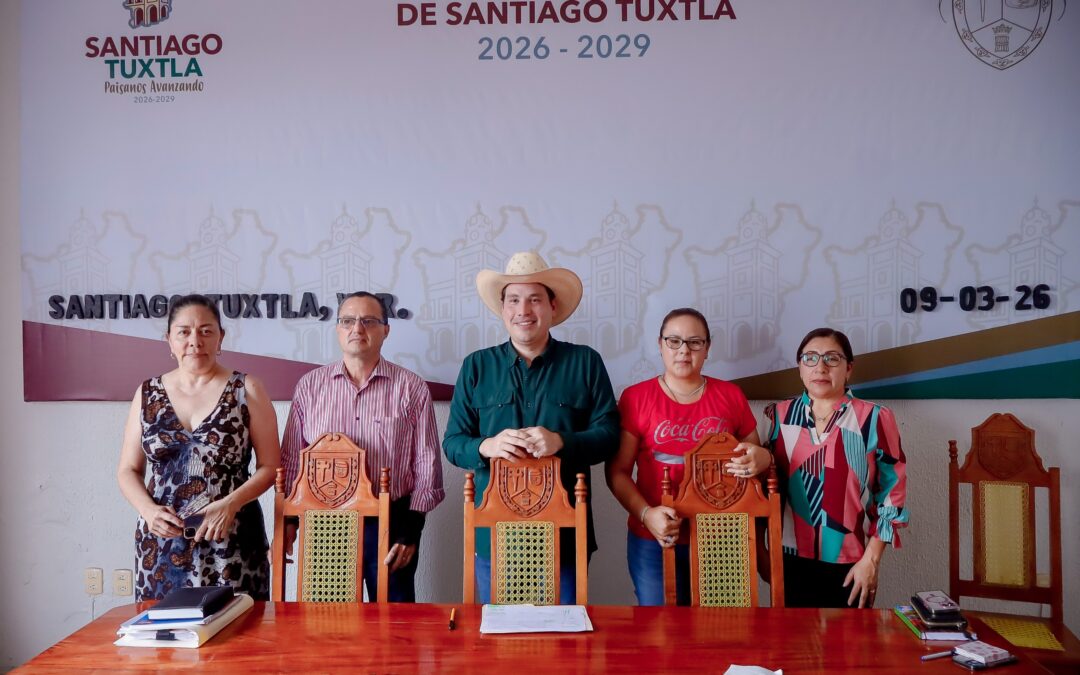 Noé Cadena destapa presunto desfalco por más de 133 millones de pesos en gobierno de Kristel Hernández Topete en Santiago Tuxtla.