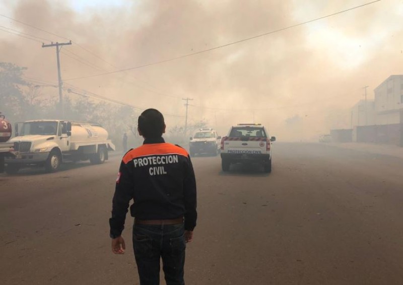 Controlado y sin lesionados incendio en carretera de Boca del Río – Medellín: Alcalde Humberto Alonso Morelli