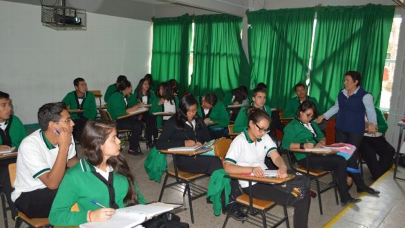 Cada año 300 estudiantes abandonan aulas por ‘desinterés’: Conalep