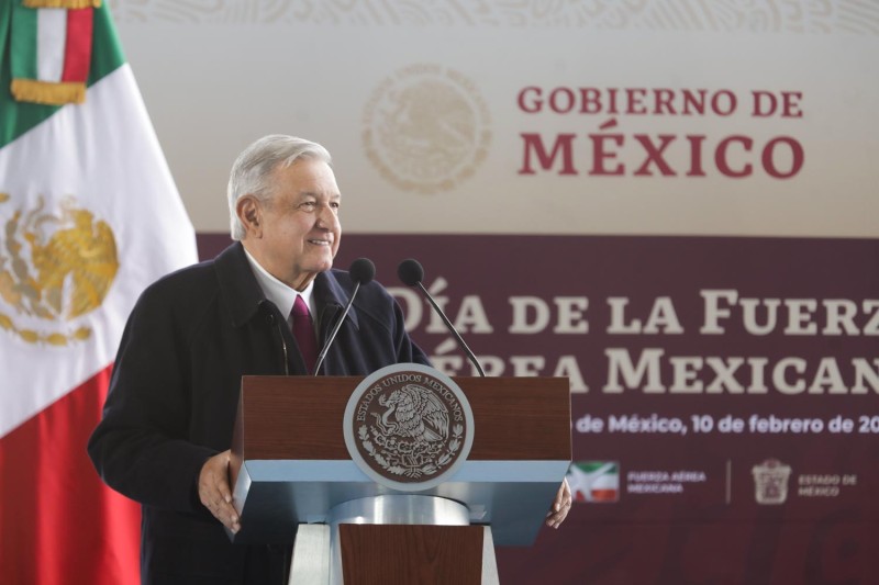 Presidente inaugura Base Aérea Militar No. 1 en Santa Lucía; construcción del Aeropuerto Felipe Ángeles tiene avance del 50%