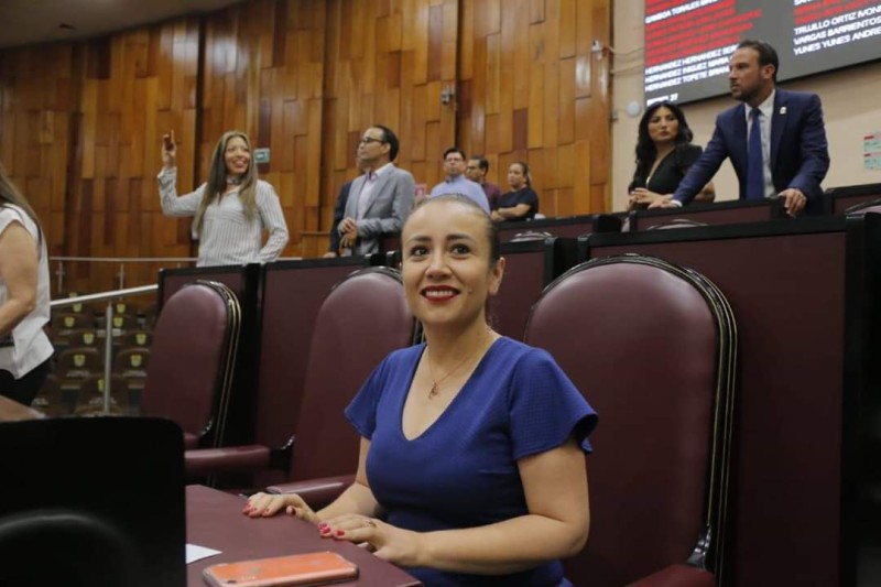 Pide diputada penas más severas contra el maltrato animal