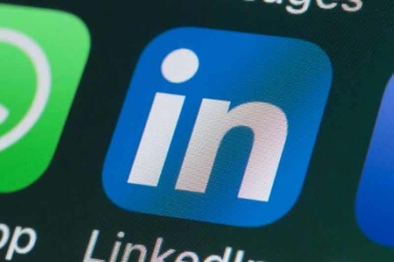 LinkedIn probará añadir ‘stories’ a sus funciones