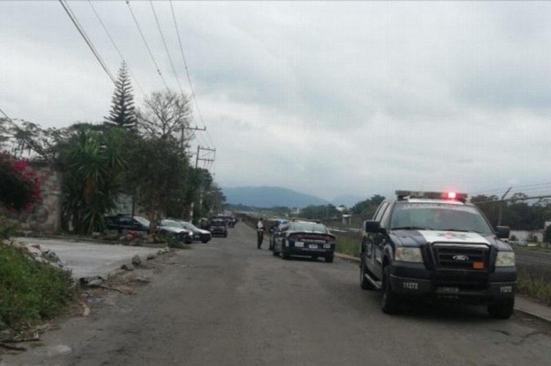 Hallan tráiler robado que transportaba yate en Córdoba, Veracruz