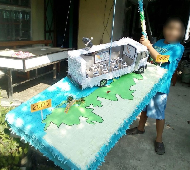 Premian a ganadores del concurso de piñatas Tlapalxoctli Vasconcelos