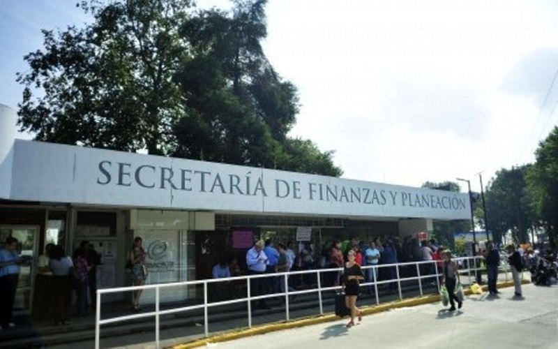 Sindicato pide a dependencias del Gobierno de Veracruz dar dos semanas a trabajadores por coronavirus