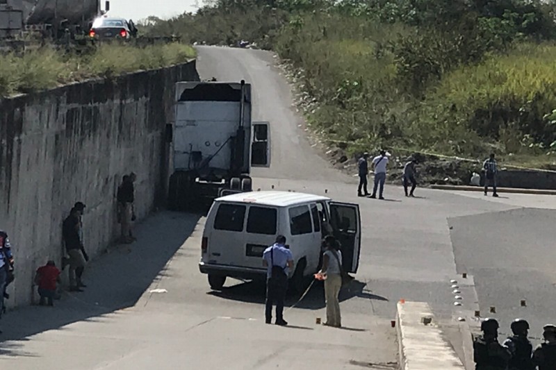 Matan a balazos a hombre y otro más resulta herido, en Veracruz