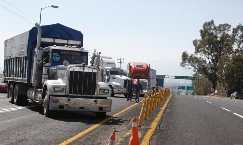 Roba delincuencia en retenes falsos con más de 80 rutas de escape en zona Puebla-Veracruz: Canacar