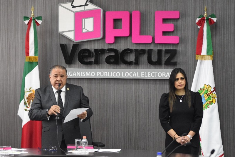 Vinculada a Morena nueva consejera del OPLE