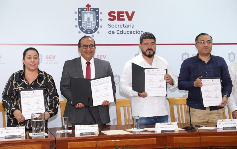 Implementarán IVEA y SEV campaña para reducir analfabetismo en Veracruz