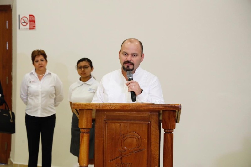 Se lleva acabo depuración a escuelas incorporadas a la UPAV