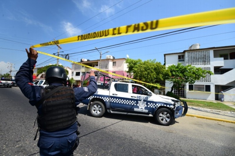 Acribillan a sujeto frente a central de autobuses en Las Choapas, Veracruz