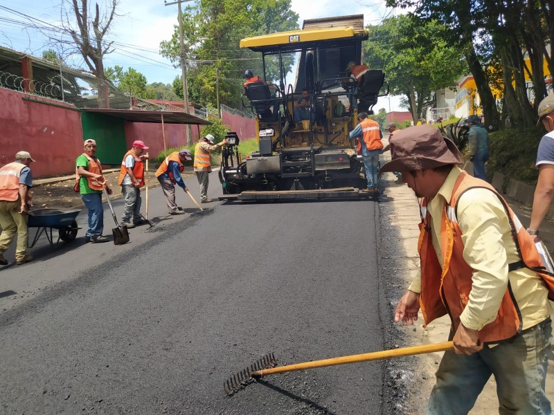 Invierte Ayuntamiento de Xalapa más de 10 millones de pesos en bacheo