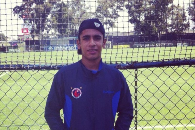 Muere en accidente automovilístico futbolista de los Tiburones Rojos