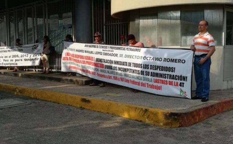 Trabajadores de Pemex cumplen 21 días en plantón en Coatzacoalcos, Veracruz