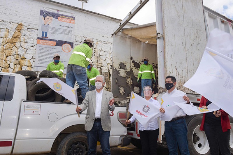 Acopia Xalapa 54 toneladas de llantas para su disposición final responsable