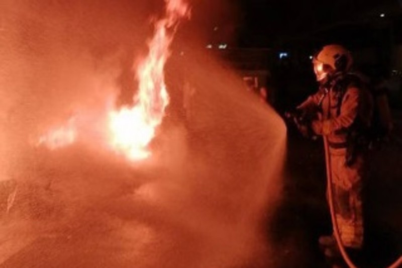 Sólo daños materiales deja incendio en mercado de Tequila, Veracruz